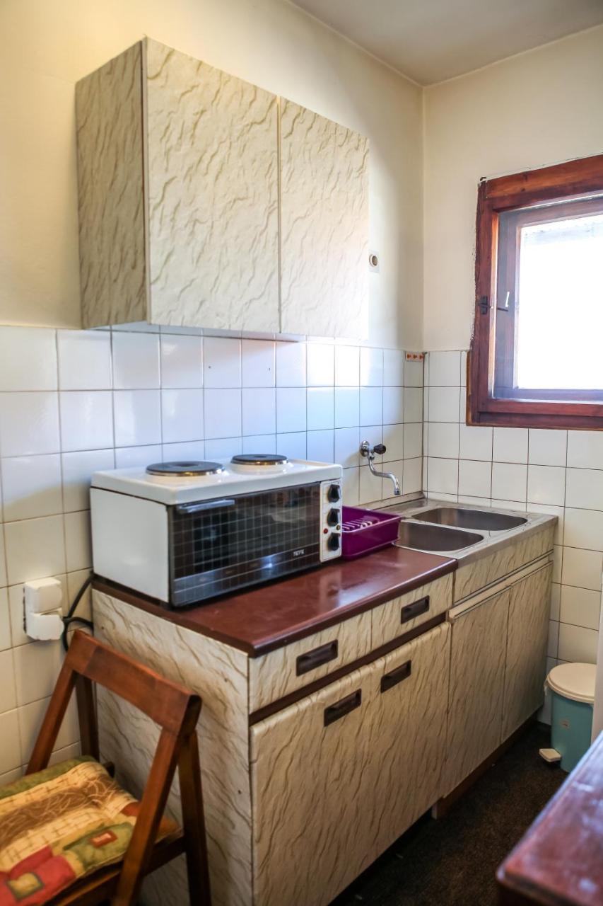 Apartment Dejan Cetinje Buitenkant foto